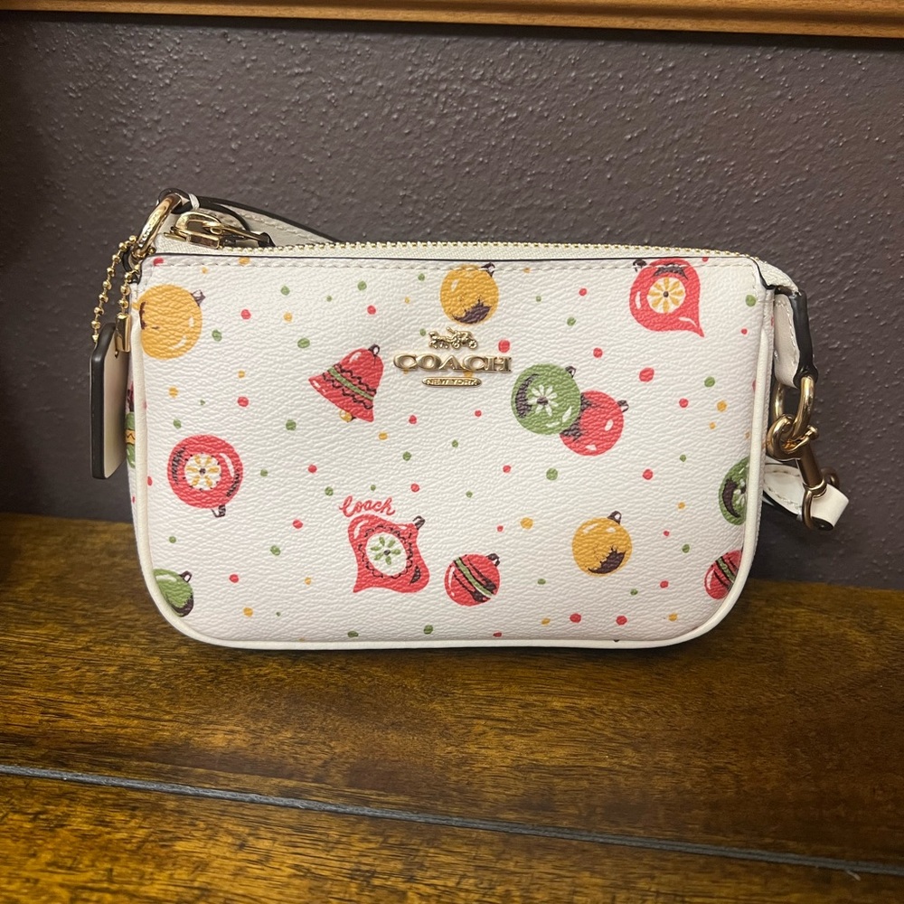 ✨NWT - Coach Nolita 15 Wristlet Purse Ornament Print✨ - Picture 5 of 12